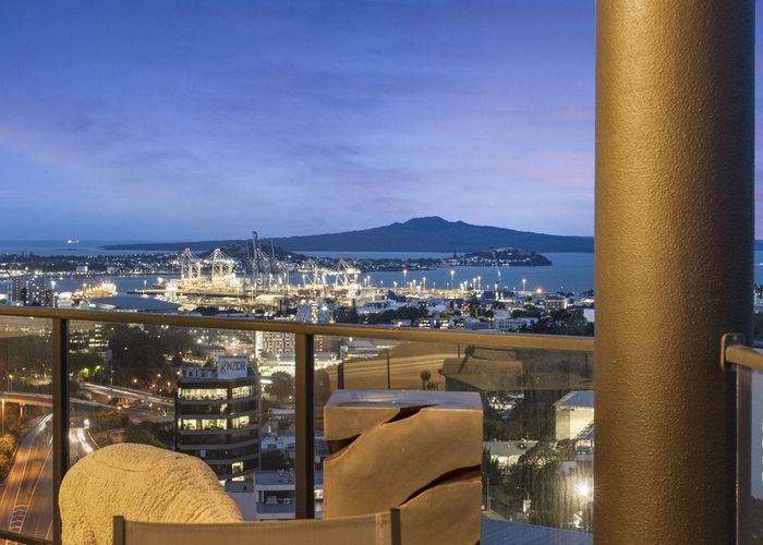  at 135 Grafton Road, Grafton, Auckland City, Auckland