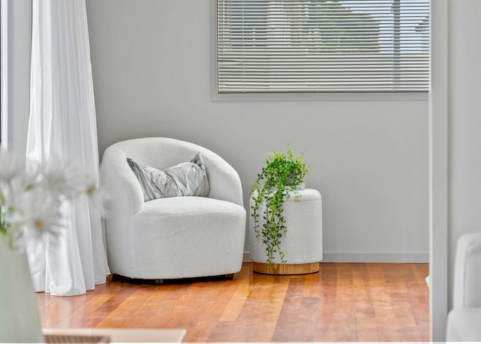  at 1/30 Montgomery Avenue, Rothesay Bay, North Shore City, Auckland