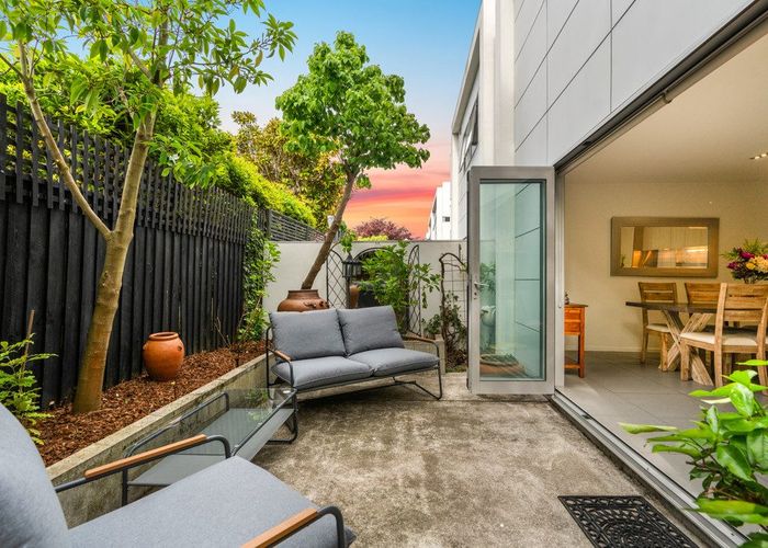  at 29E Geraldine Street, St. Albans, Christchurch City, Canterbury