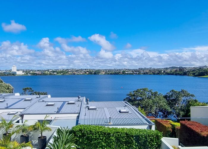  at 11/7 Killarney Street, Takapuna, Auckland
