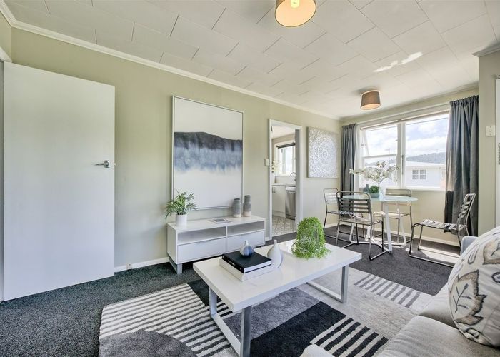  at 1/18 Benge Crescent, Clouston Park, Upper Hutt, Wellington