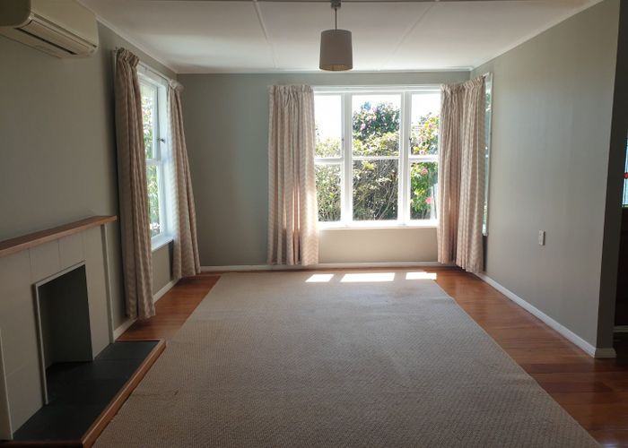  at 5 Cumberland Grove, Cannons Creek, Porirua