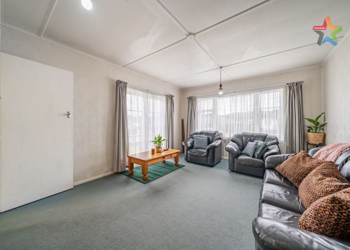  at 8 Thirlmere Street, Wainuiomata, Lower Hutt