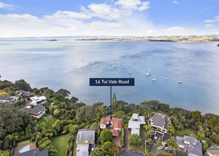  at 16 Tui Vale Road, Shelly Park, Auckland