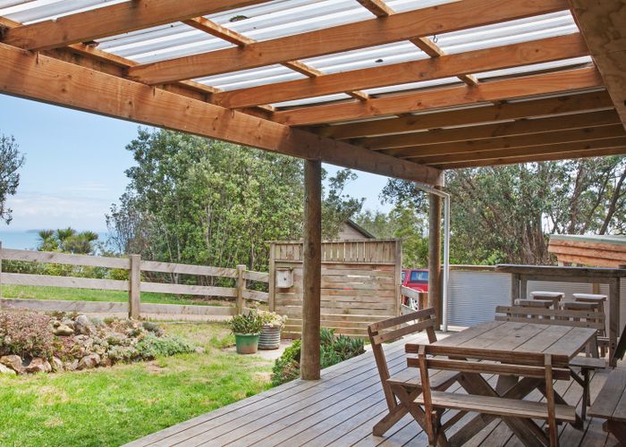  at 32 Albert Crescent, Ostend, Waiheke Island