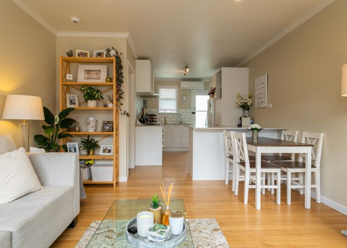  at 2/41 Spring Street, Onehunga, Auckland City, Auckland