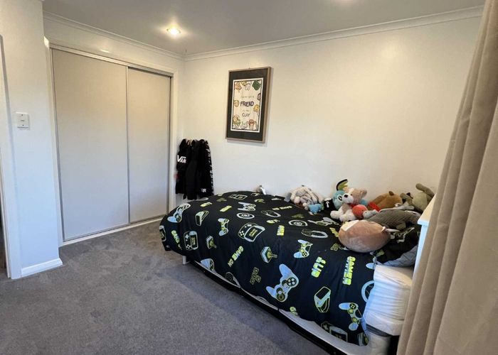  at 2 Simon Street, Feilding, Feilding