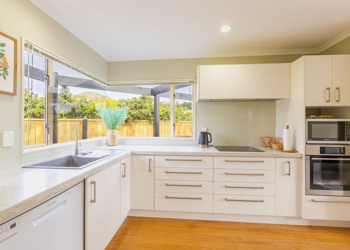  at 91B Kensington Drive, Taradale, Napier