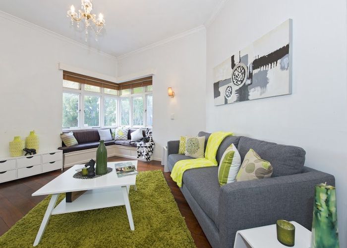  at 8B Quest Terrace, Mount Roskill, Auckland