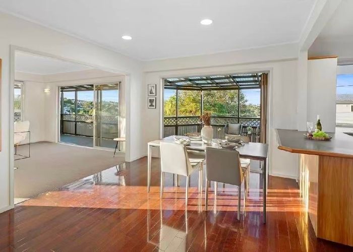  at 44 Penzance Road, Mairangi Bay, North Shore City, Auckland