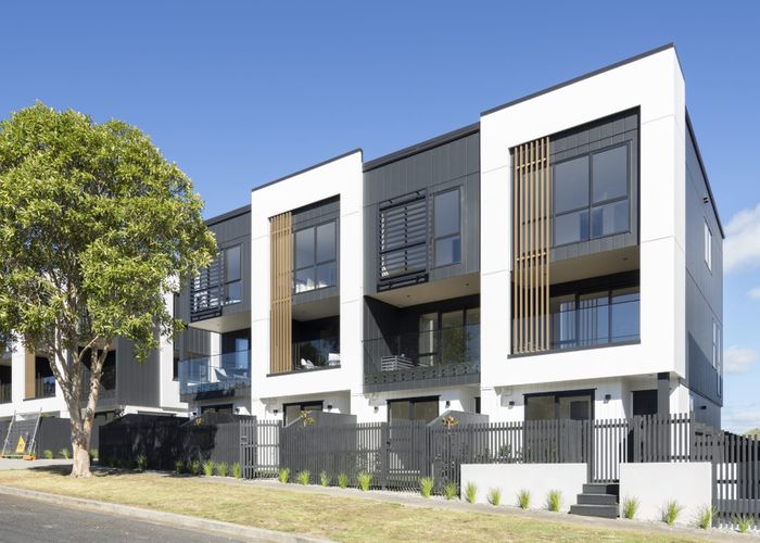  at 33 Turama Road, Royal Oak, Auckland City, Auckland