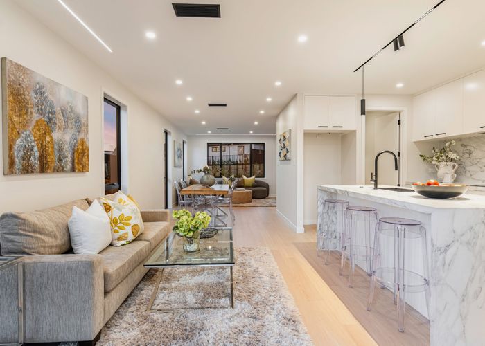  at 8 Lucent Lane, Milldale, Rodney, Auckland