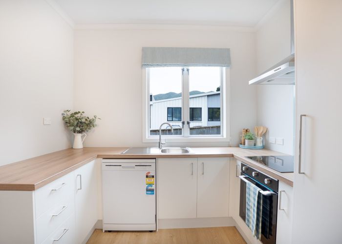  at 75 Raukawa Street, Stokes Valley, Lower Hutt, Wellington