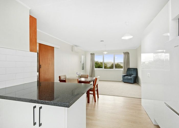  at 37A Colchester Crescent, Newlands, Wellington