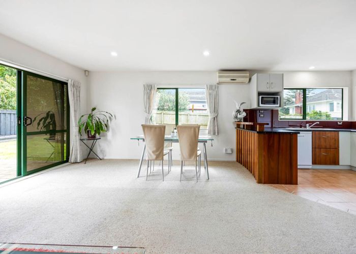  at 1A Roberts Road, Te Atatu South, Waitakere City, Auckland