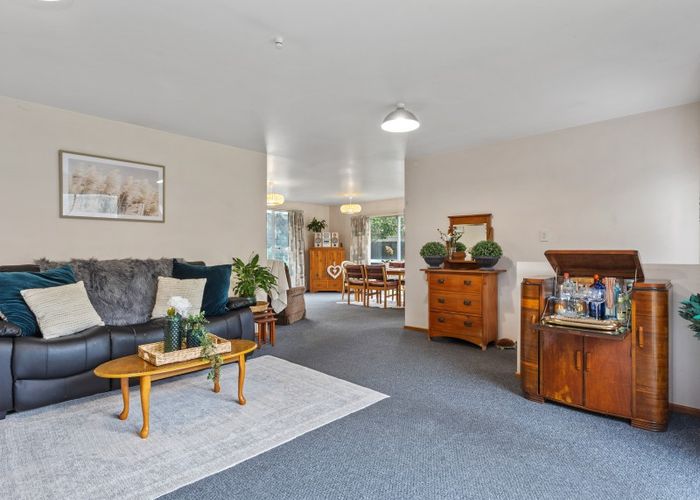  at 2/21 Amyes Road, Hornby, Christchurch