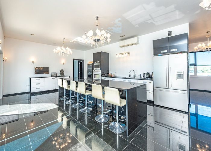  at 35 Golf Vue Place, Castlecliff, Whanganui, Manawatu / Whanganui