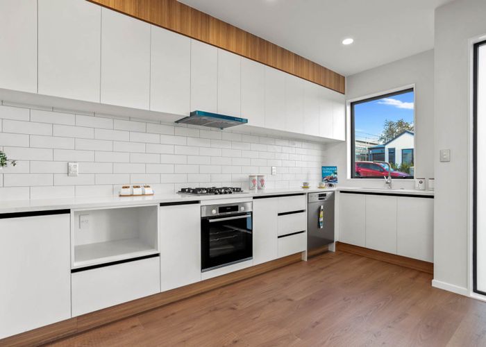  at 19 Morus Road, Massey, Auckland