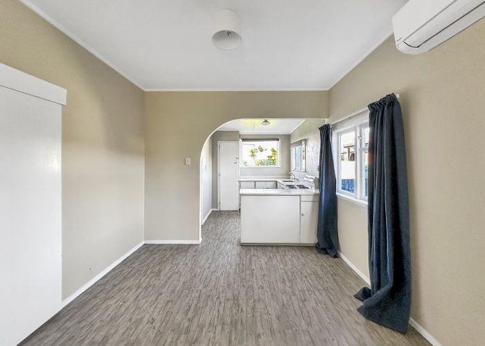  at 18 Karaka Street, Castlecliff, Whanganui, Manawatu / Whanganui