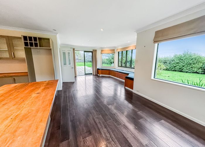  at 18 Cooks Lnwy, Heathcote, Christchurch City, Canterbury