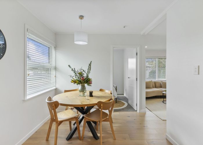  at 1/88 Verbena Road, Birkdale, North Shore City, Auckland