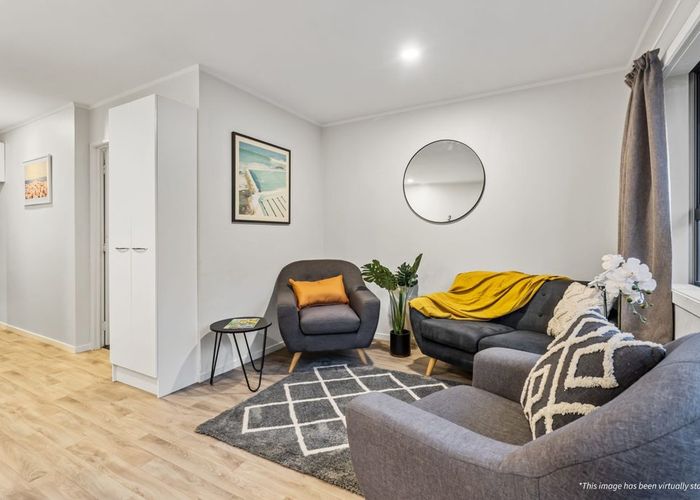  at 2/31 Bowater Place, Manurewa, Manukau City, Auckland