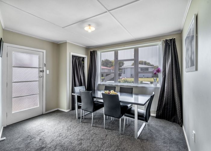  at 52 Conway Crescent, Glengarry, Invercargill