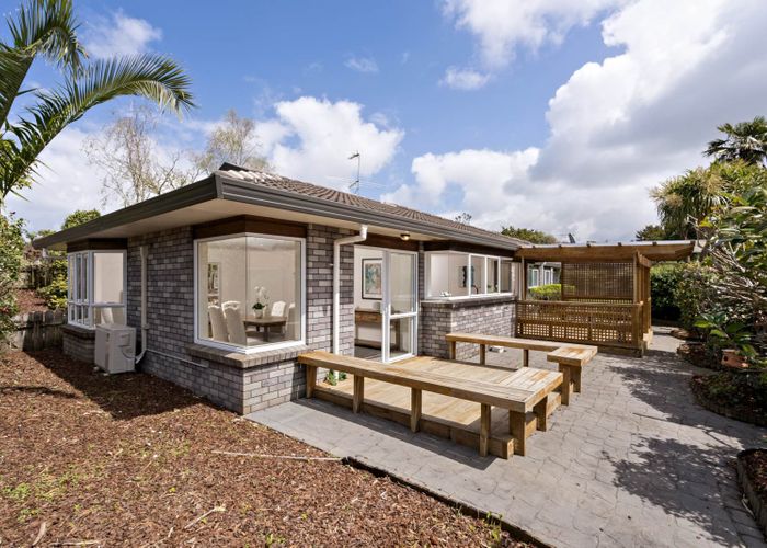  at 9 Cornell Court, Albany, Auckland