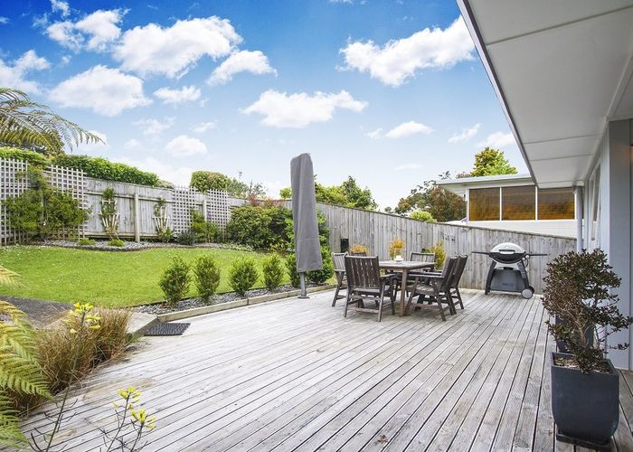  at 22 Grenada Avenue, Forrest Hill, North Shore City, Auckland