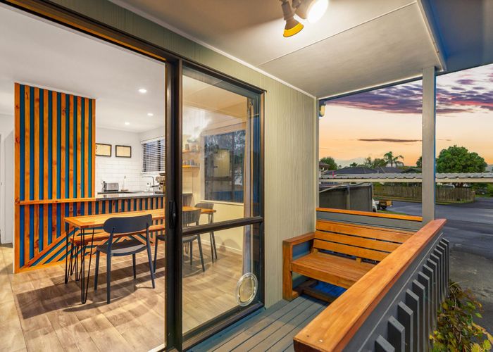  at 2/239 Waitemata Drive, Ranui, Waitakere City, Auckland