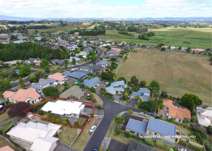  at 5 Strata View, Western Heights, Hamilton