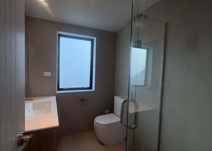  at 51D Priestley Drive, Bucklands Beach, Manukau City, Auckland