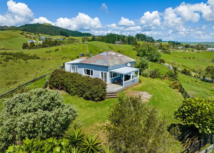 For sale 3050 Kaipara Coast Highway, Glorit, Rodney, Auckland homes