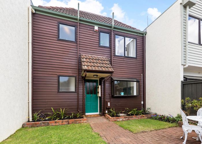 at 85 Maungarei Road, Remuera, Auckland