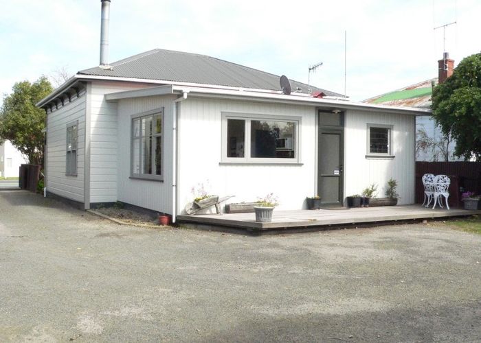  at 71 Wood Street, Takaro, Palmerston North