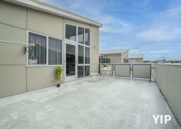 For sale 5/9 Broderick Road, Johnsonville, Wellington, Wellington