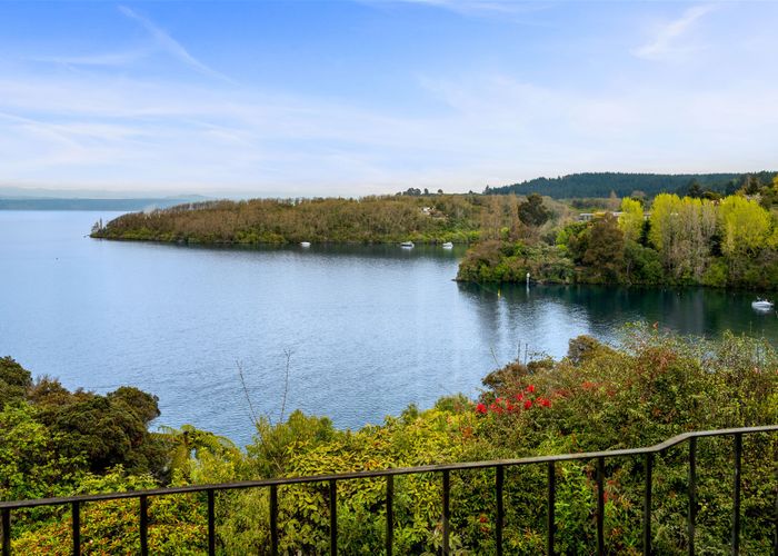  at 840 Wily Terrace, Acacia Bay, Taupo
