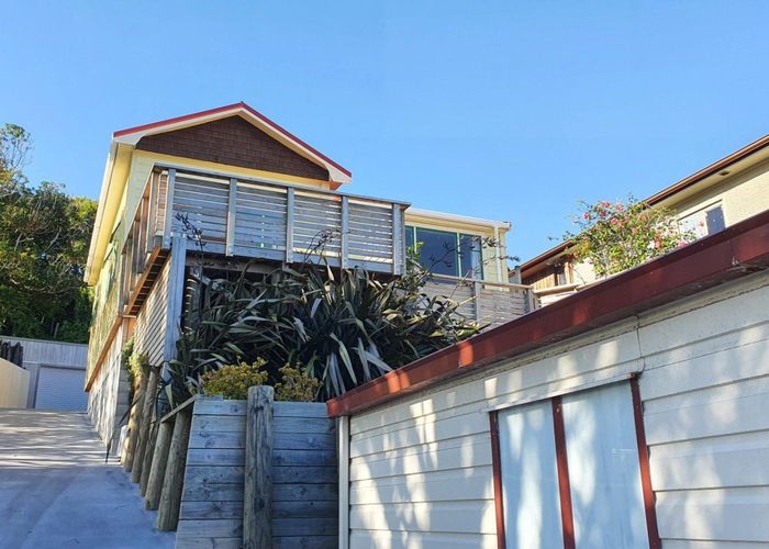  at 32 Bonithon Ave, Moturoa, New Plymouth, Taranaki