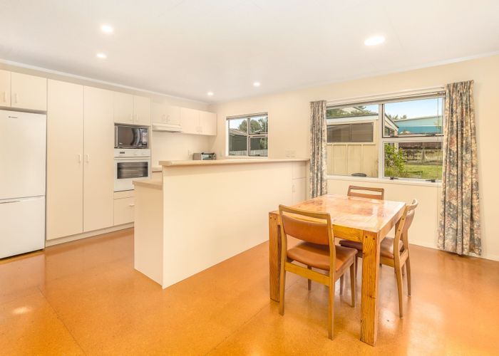  at 31 Gawler Street, Te Horo Beach