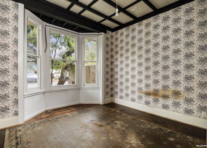  at 17 Carmen Avenue, Mount Eden, Auckland City, Auckland