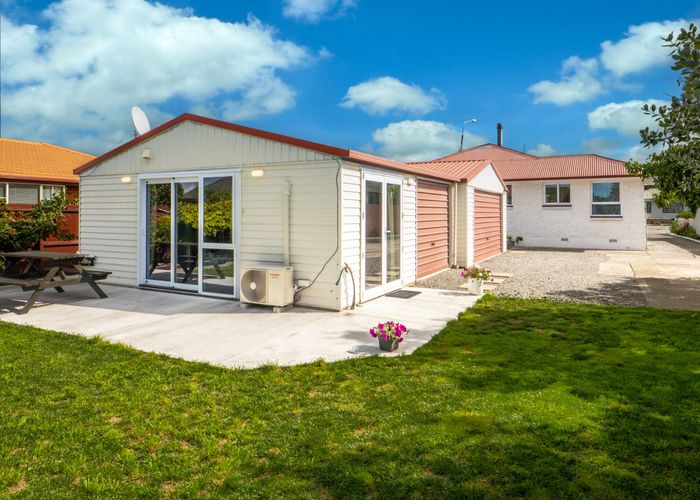  at 408 Main North Road, Redwood, Christchurch