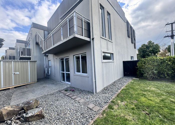 at 15A York Street, Glenholme, Rotorua, Bay Of Plenty