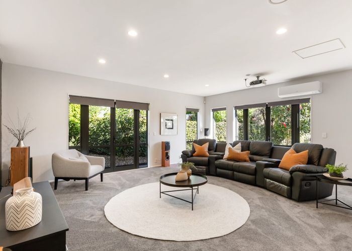 at 10 Advance Way, Albany, North Shore City, Auckland