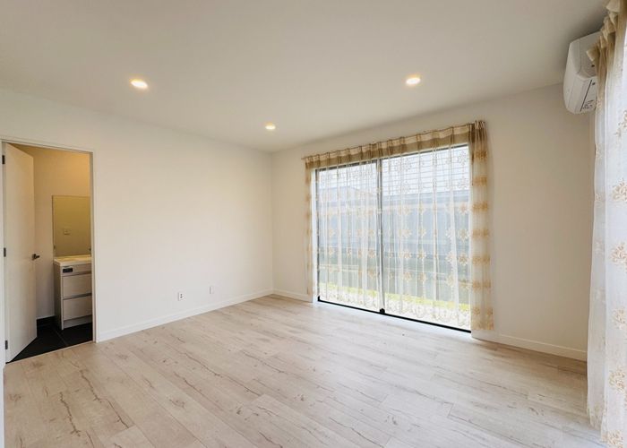  at 9 Agnew Place, Albany, North Shore City, Auckland