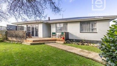  at 21 Cushen Street, Clifton, Invercargill