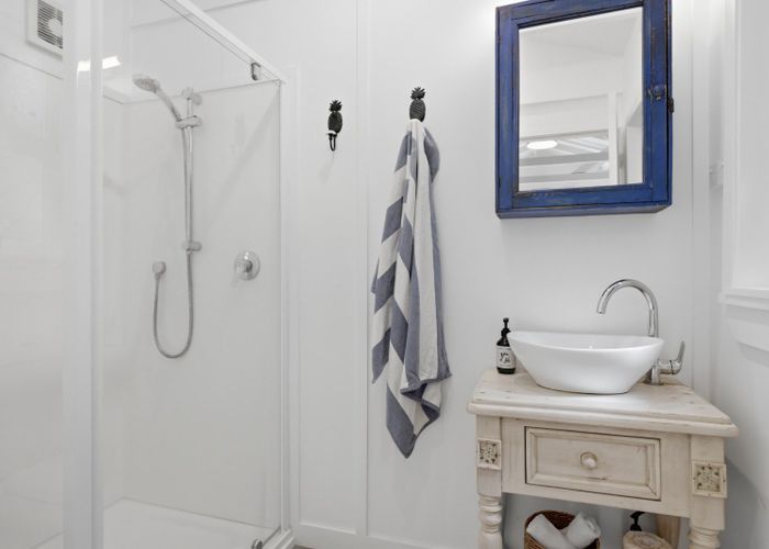  at 19 Crescent Road West, Ostend, Waiheke Island, Auckland