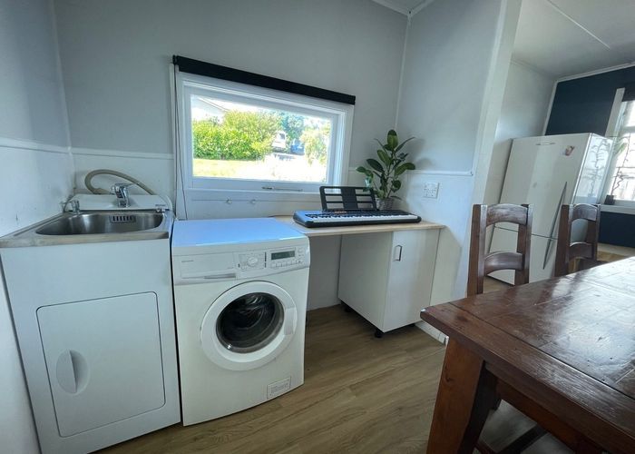  at 5 Titoki Road, Raumati Beach, Kapiti Coast, Wellington