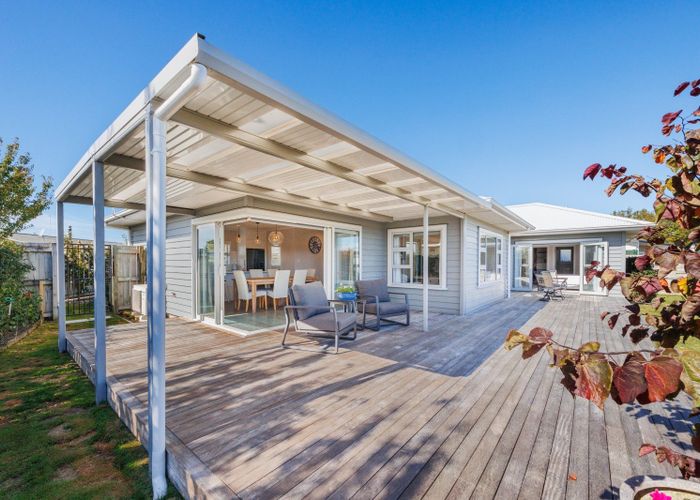  at 42 Totara Road, Awapuni, Palmerston North, Manawatu / Whanganui