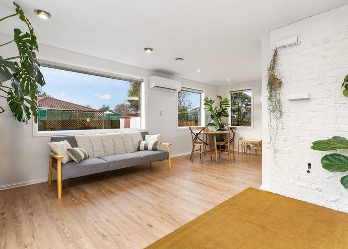  at 3 Saunders Place, Redwood, Christchurch City, Canterbury