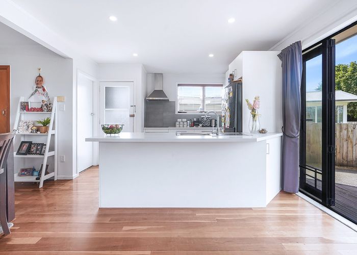  at 9 Katherine Place, Melville, Hamilton, Waikato